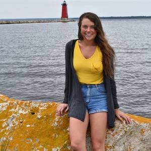 Meet your Posher, Maguire